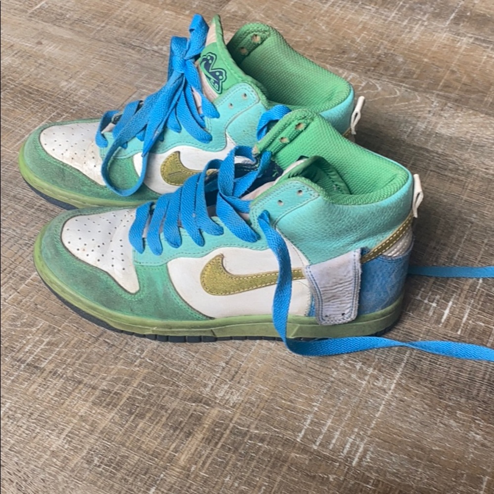 Blue and green Nike 6.0 dunk vintage